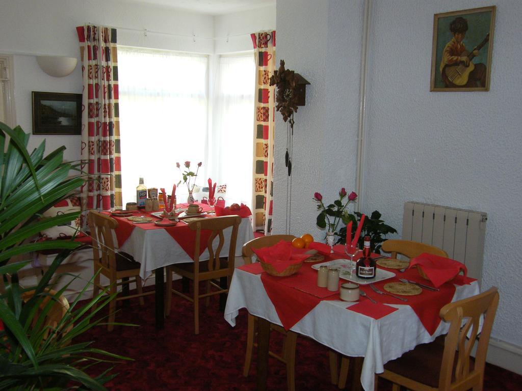El Tabora Guest House Saint Peter Port Εξωτερικό φωτογραφία