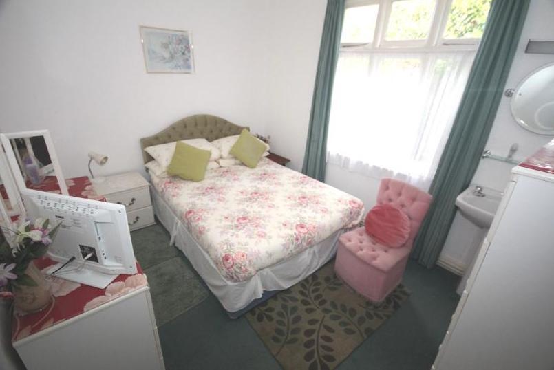 El Tabora Guest House Saint Peter Port Εξωτερικό φωτογραφία