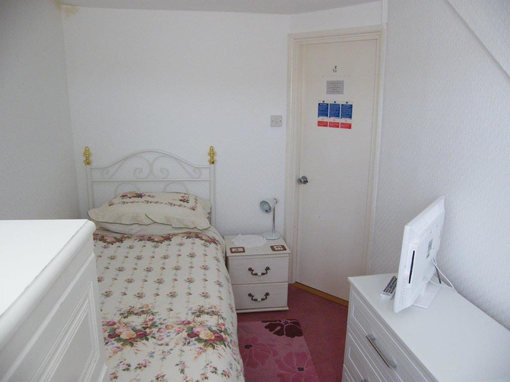 El Tabora Guest House Saint Peter Port Εξωτερικό φωτογραφία